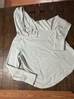 Light Gray Women's Hooded Pullover Sweatshirt